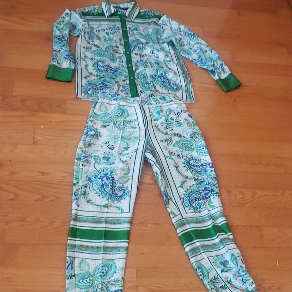 Zara Paisley Set